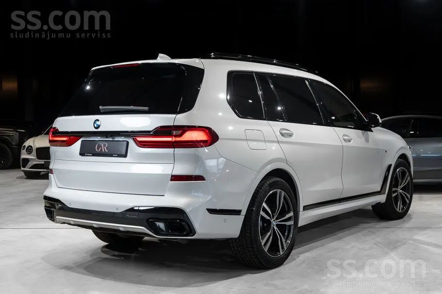 BMW X7 2022 photo 4