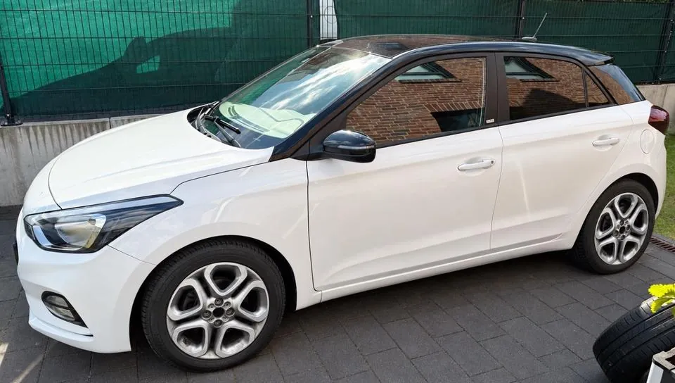 Hyundai I20