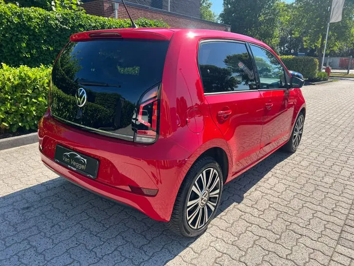 Volkswagen Up 2022 photo 3