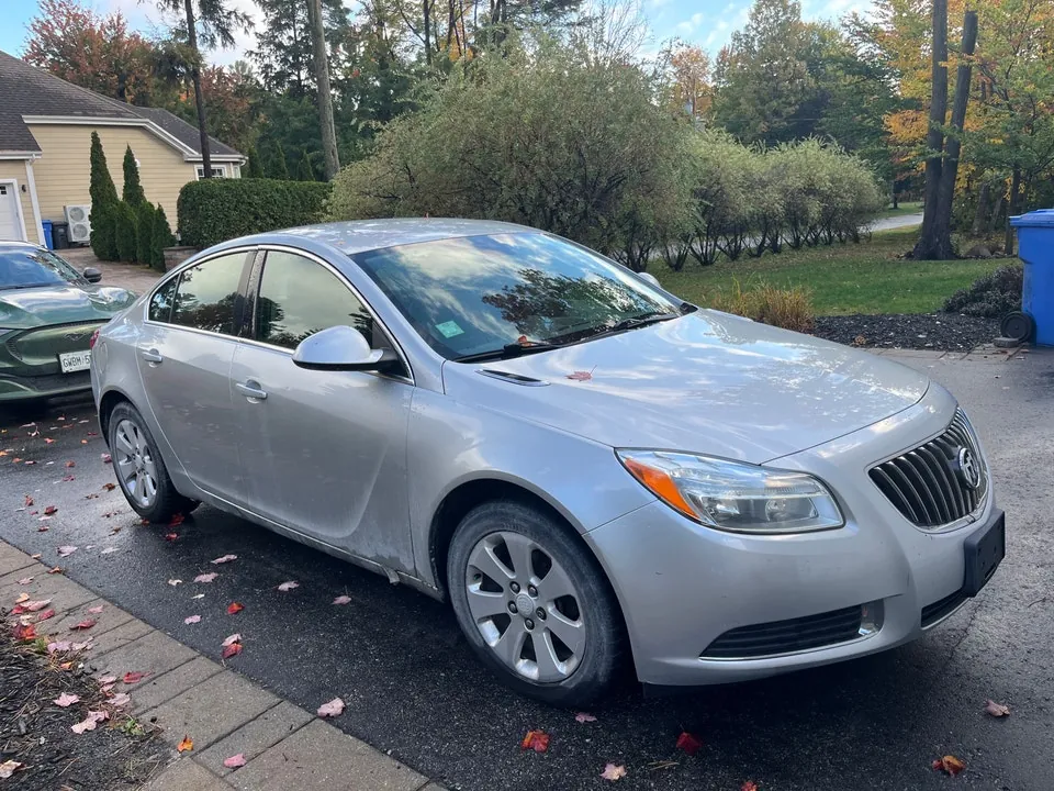 Buick Regal 2012 photo 3