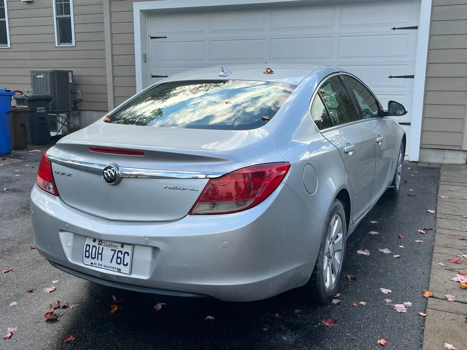 Buick Regal 2012 photo 2