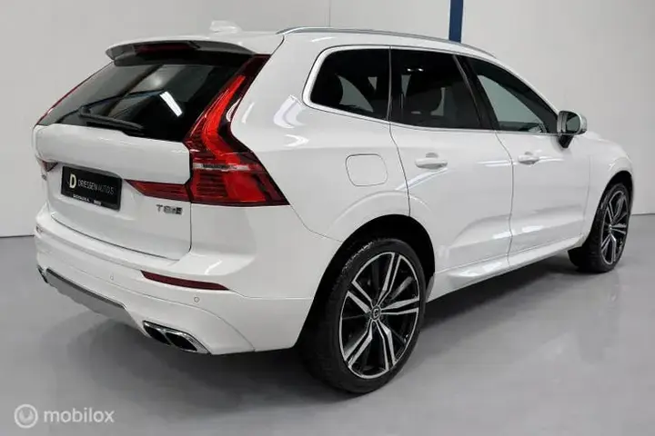 Volvo Xc60 2017 photo 2