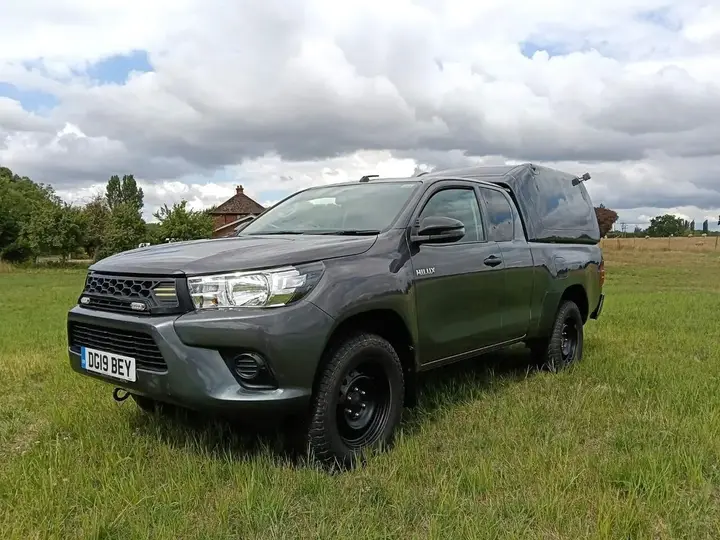 Toyota Hilux 2019 photo 2