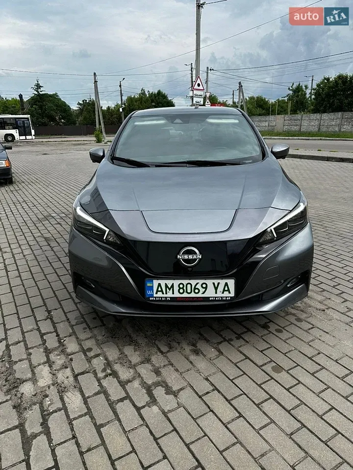 Nissan Leaf 2023 photo 5