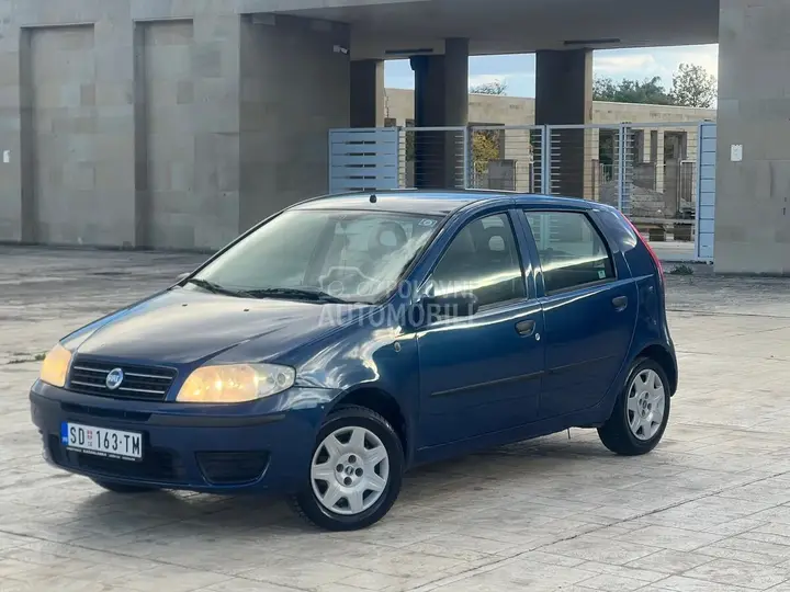 Fiat Punto 2005 photo 2