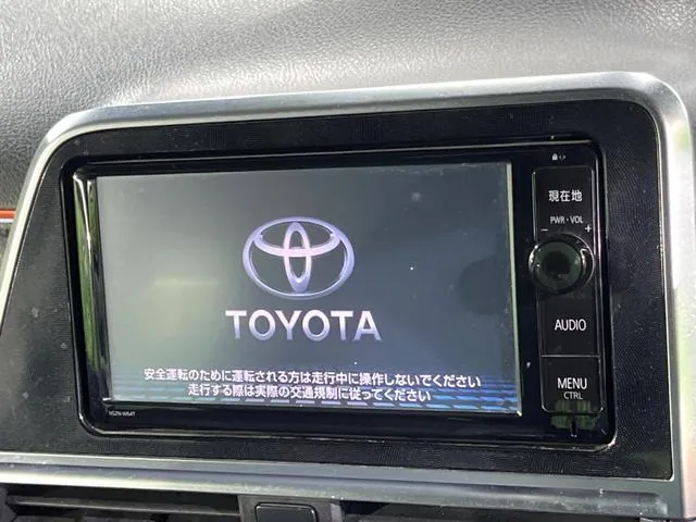 Toyota Sienna G 2016 photo 4