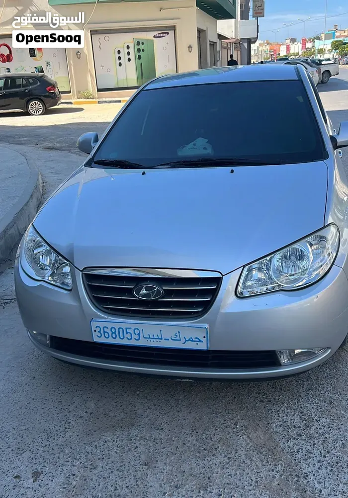 Hyundai Avante 2009 photo 4