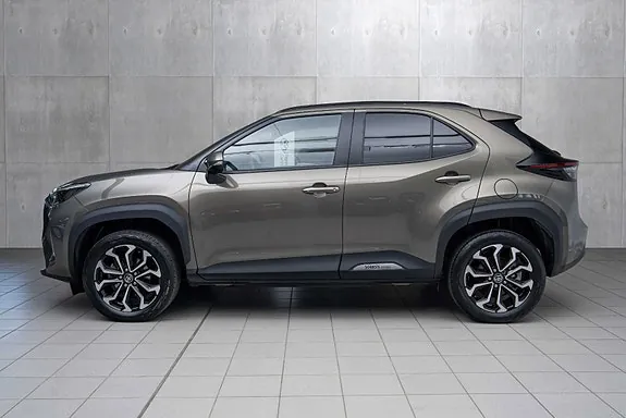 Toyota Yaris Cross 2024 photo 2