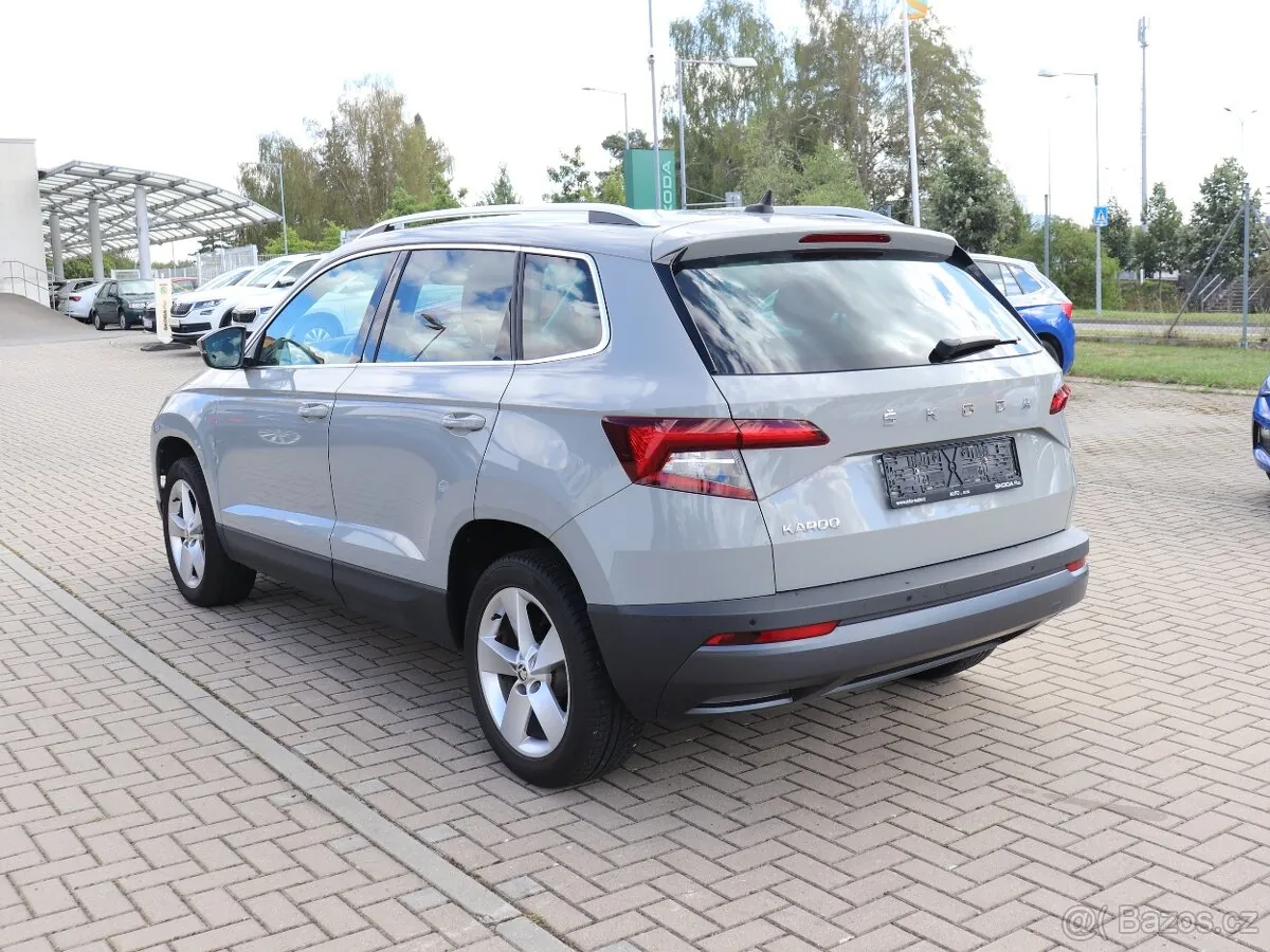 Skoda Karoq 2021 photo 3