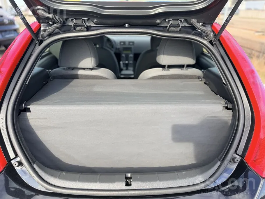 Volvo C30 2008 photo 5