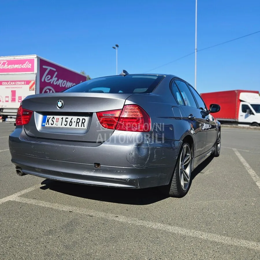 BMW 320 2009 photo 4