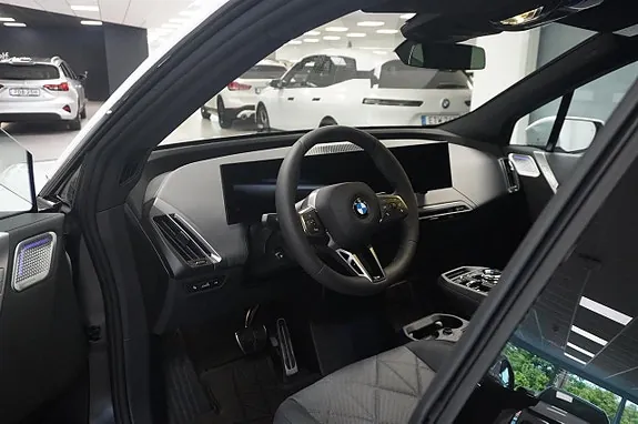 BMW Ix 2026 photo 4