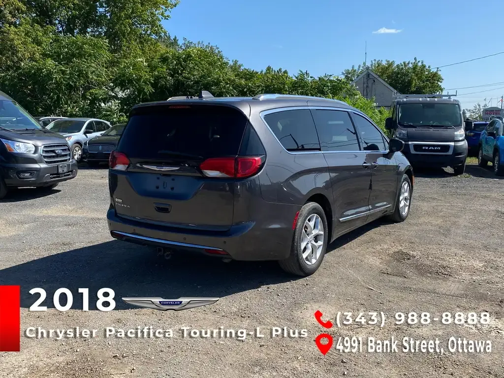 Chrysler Pacifica 2018 photo 3