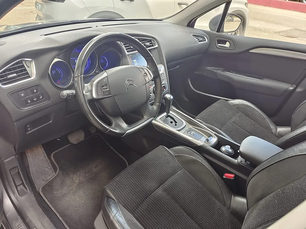 Citroen C4 2015 photo 3