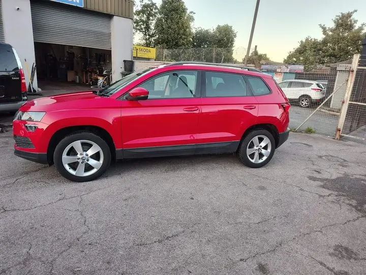 Skoda Karoq 2019 photo 2