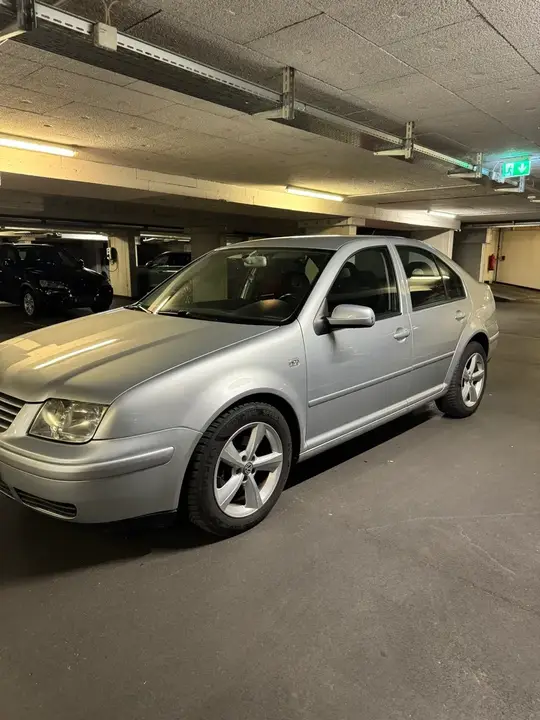 Volkswagen Bora 2002 photo 2