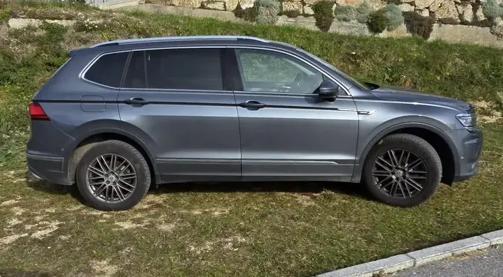 Volkswagen Tiguan 2019 photo 2