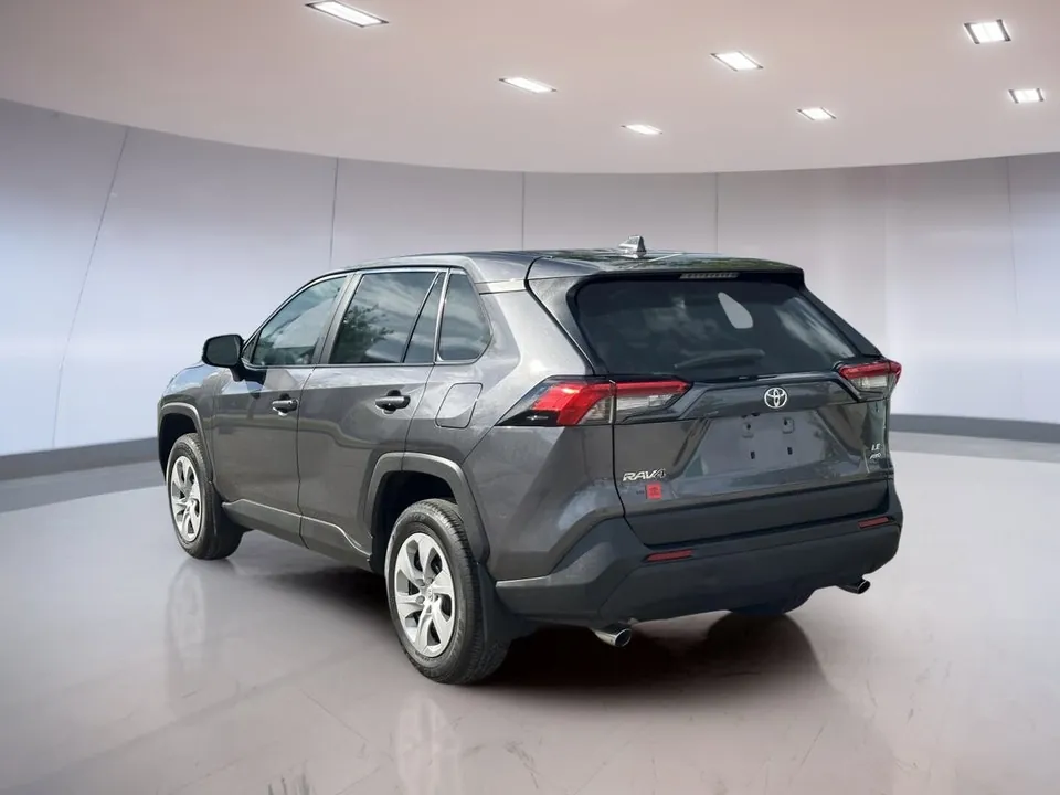 Toyota Rav4 2025 photo 5