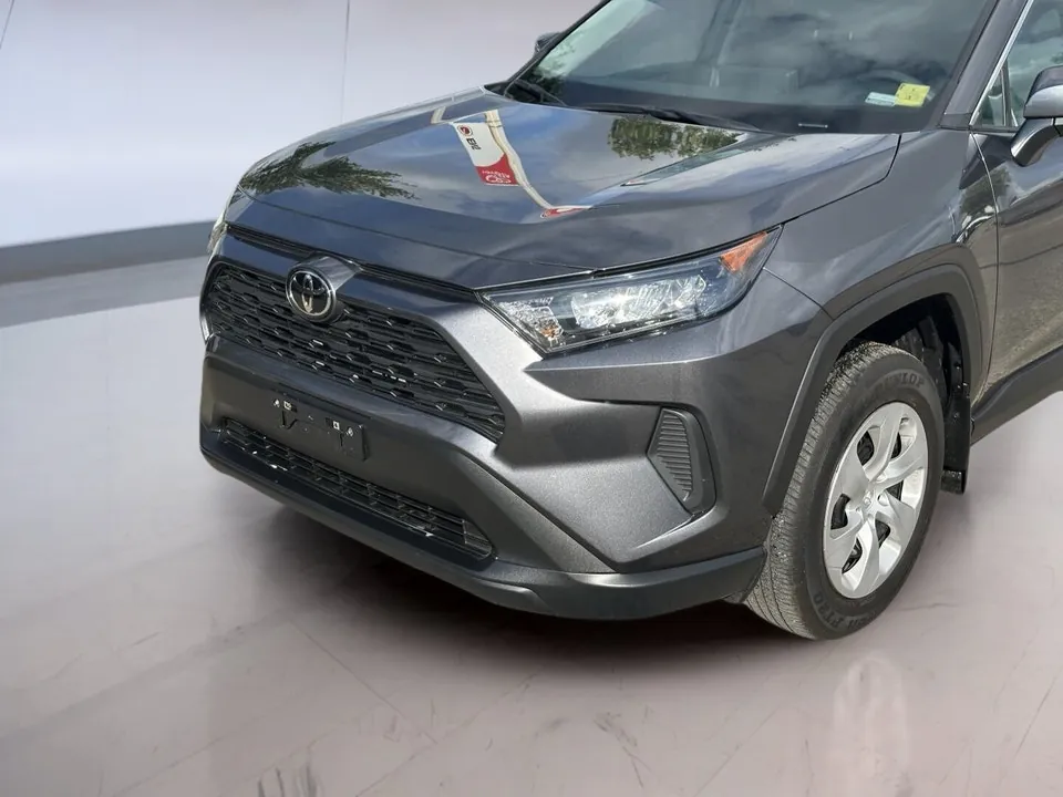 Toyota Rav4 2025 photo 2