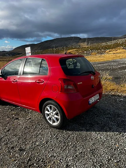 Toyota Yaris 2008 photo 4