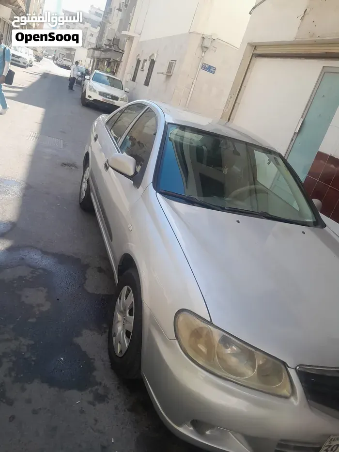 Nissan Sunny 2011 photo 5