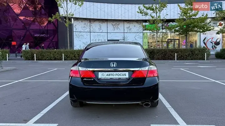Honda Accord 2015 photo 5