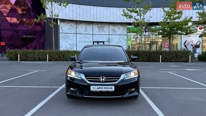 Honda Accord 2015 photo 2