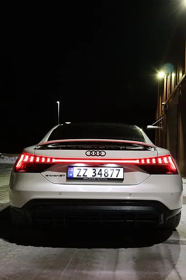 Audi E-Tron Gt 2022 photo 2