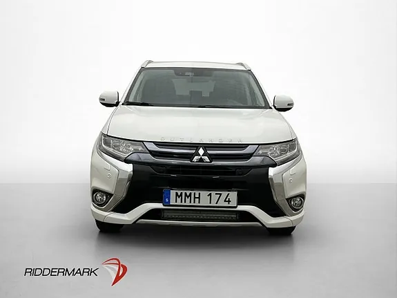 Mitsubishi Outlander 2018 photo 2
