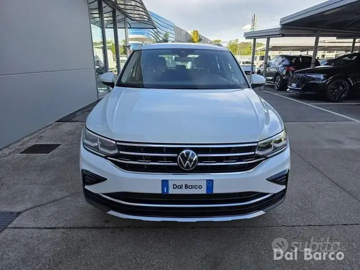 Volkswagen Tiguan 2023 photo 2