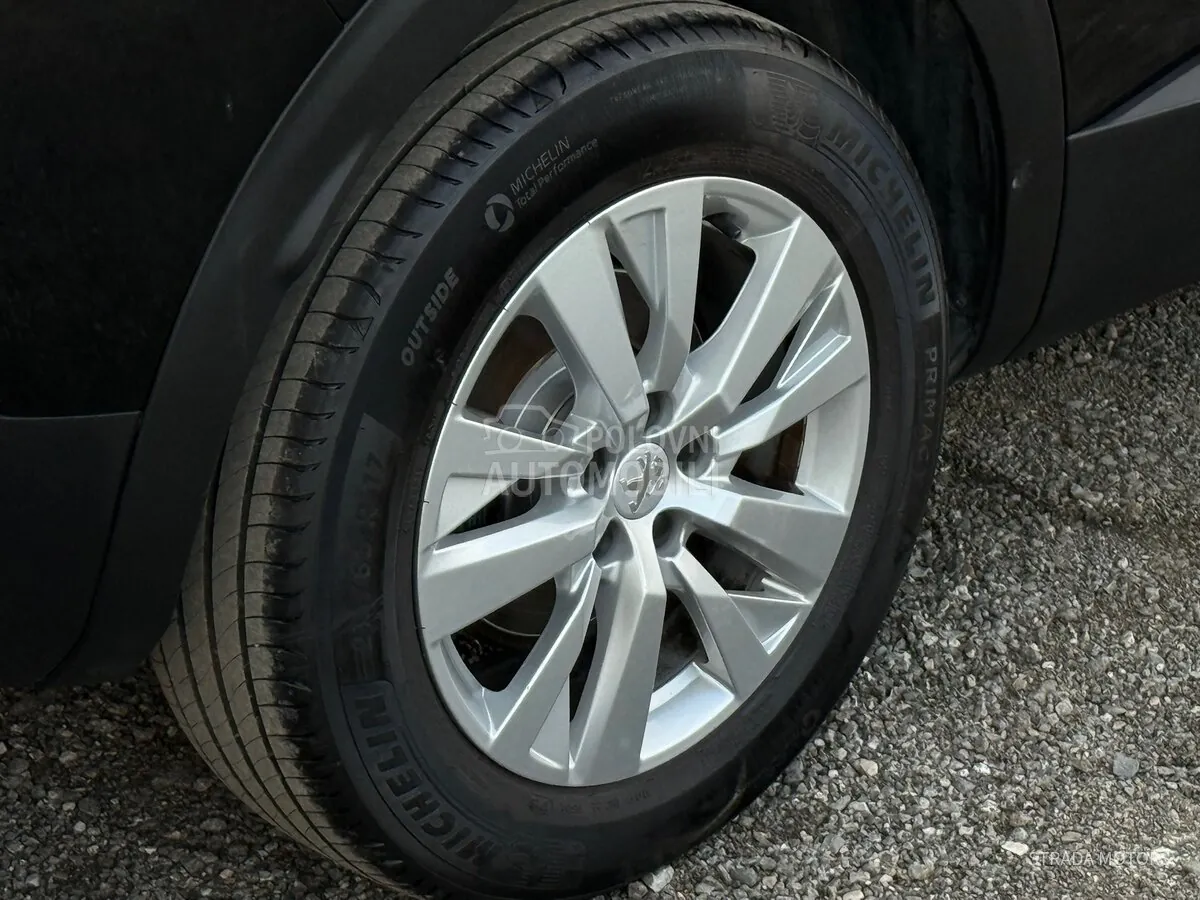 Peugeot 3008 2021 photo 4
