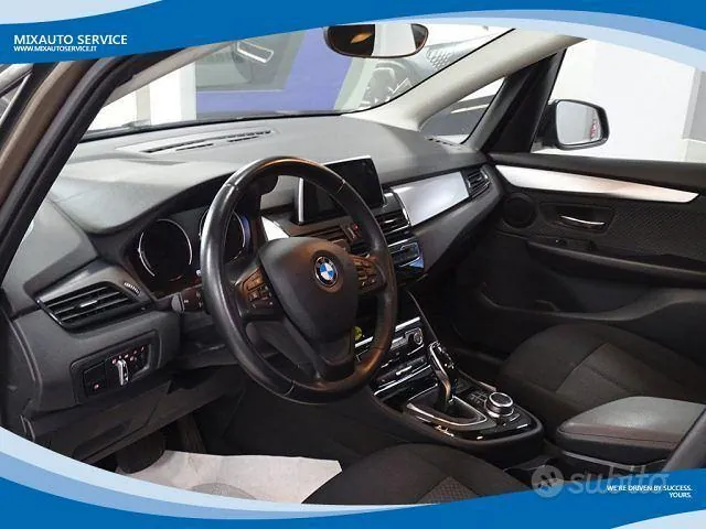 BMW 218D Active Tourer 2018 photo 3