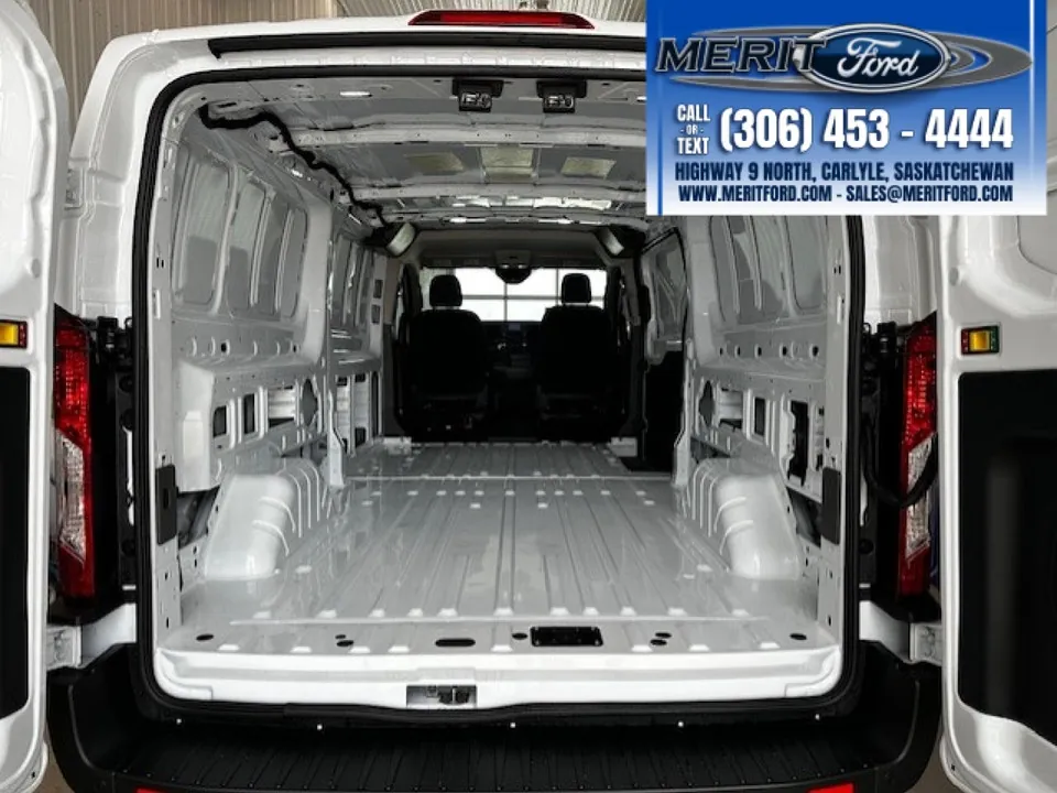Ford Transit 2025 photo 3