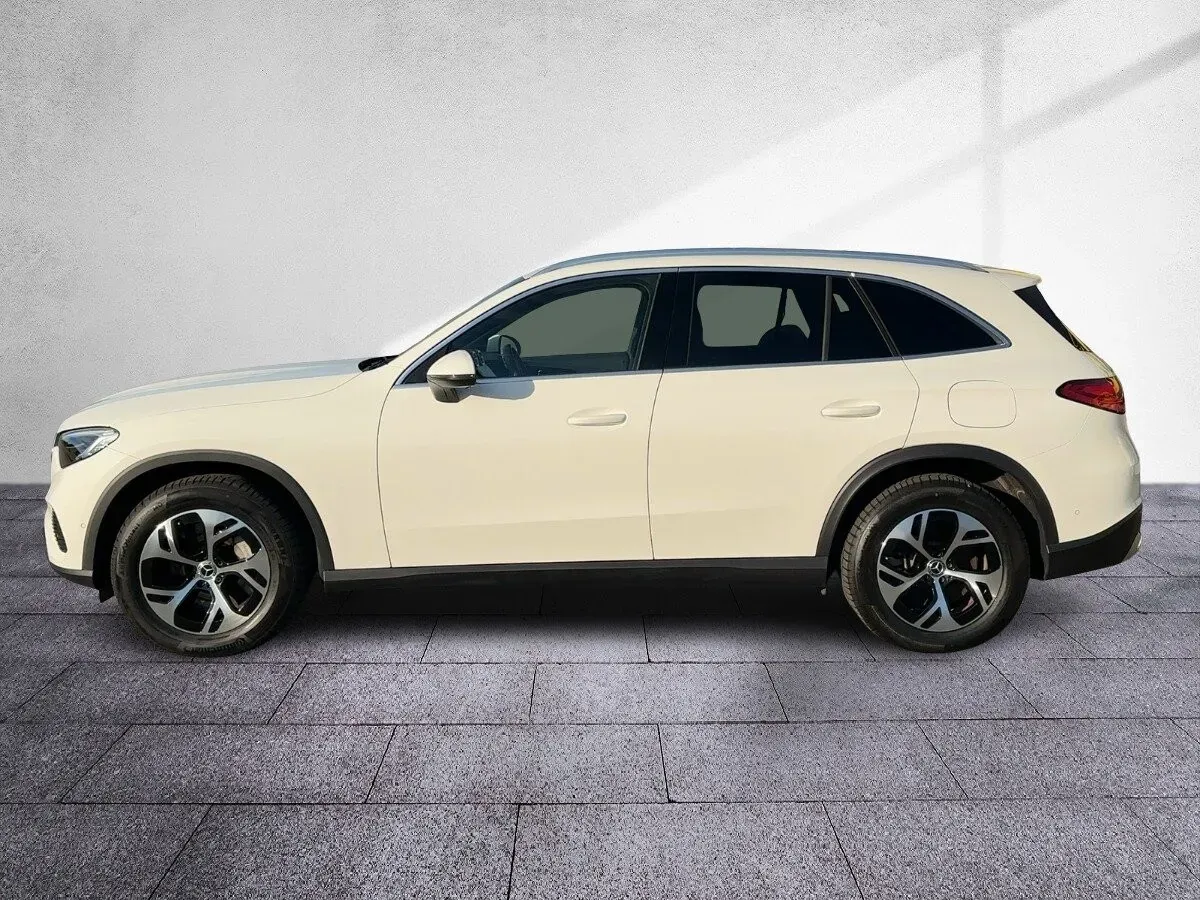 Mercedes-Benz Glc 2025 photo 3