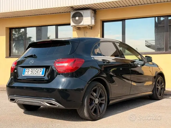 Mercedes-Benz A 180 2018 photo 5