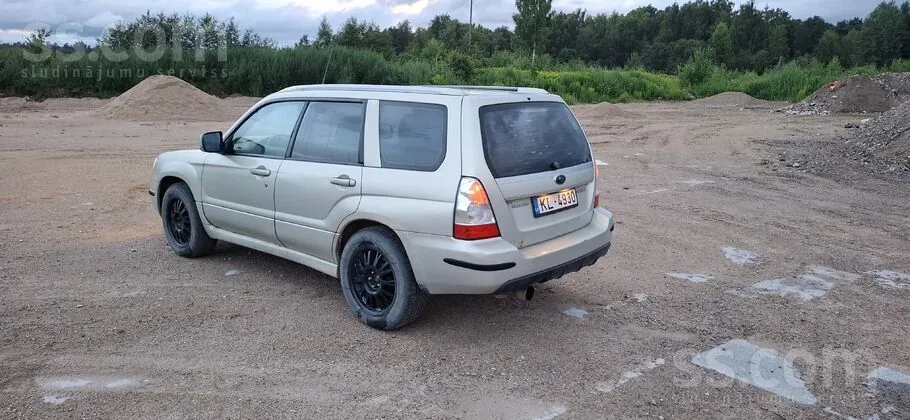 Subaru Forester 2006 photo 4
