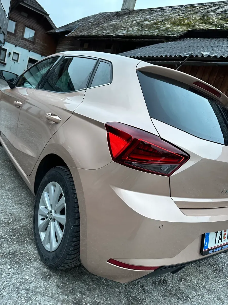 Seat Ibiza 2017 photo 3