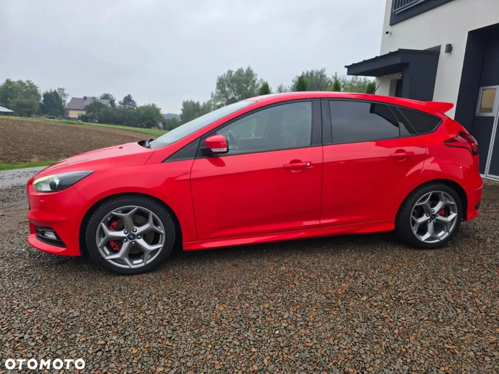 Ford Focus 2015 photo 5
