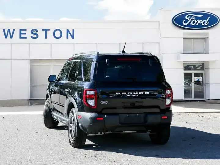 Ford Bronco Sport 2025 photo 3
