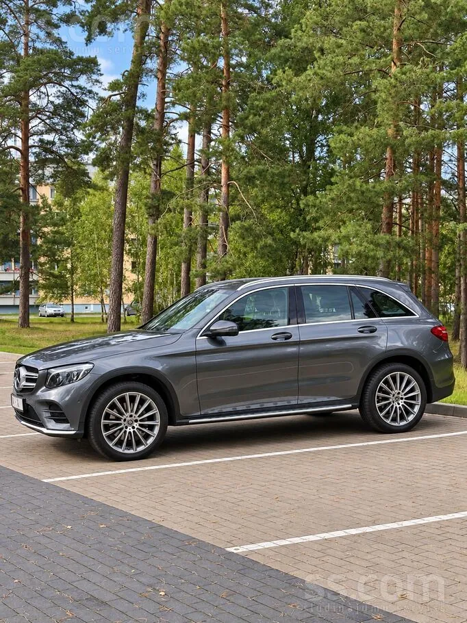 Mercedes-Benz Glc 220 2016 photo 3