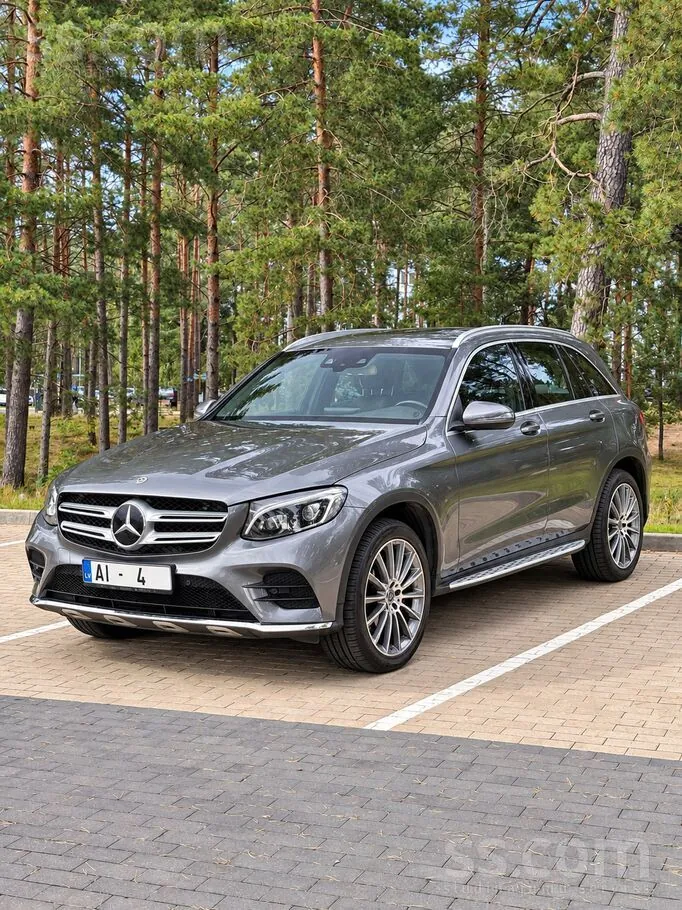 Mercedes-Benz Glc 220 2016 photo 2