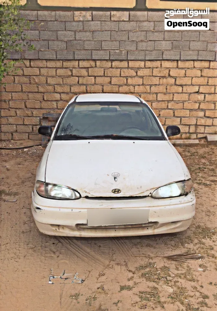 Hyundai Accent 2000 photo 5