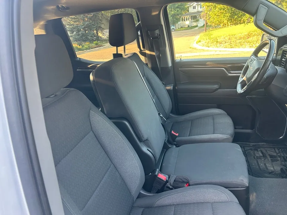 Chevrolet Silverado 1500 2023 photo 4