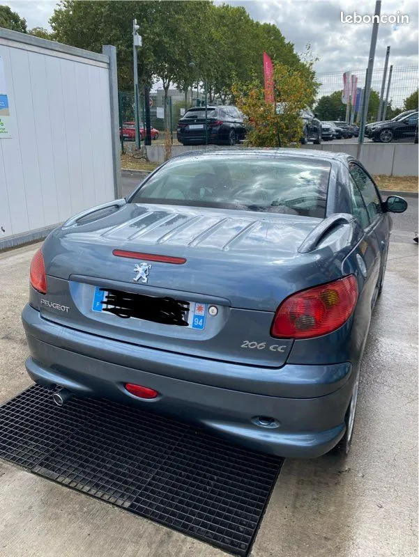 Peugeot 206 2005 photo 2