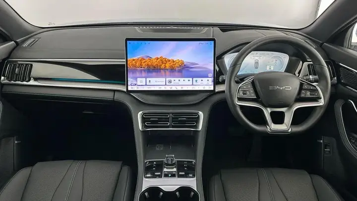 BYD Seal U 2025 photo 5