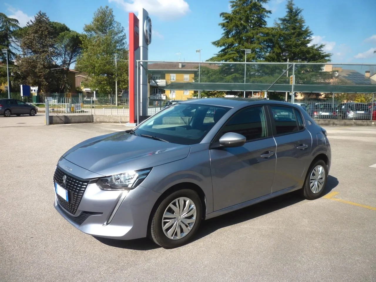 Peugeot 208 2021 photo 4