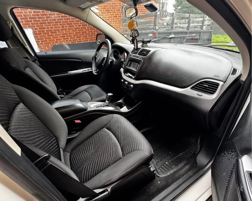 Dodge Journey 2015 photo 4