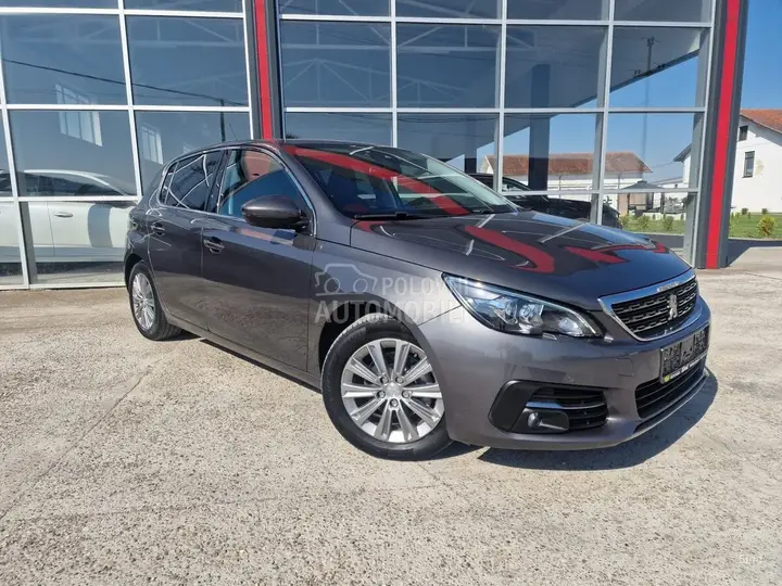 Peugeot 308 2021 photo 3