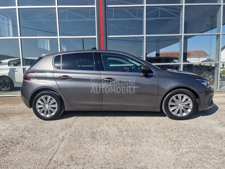 Peugeot 308 2021 photo 4