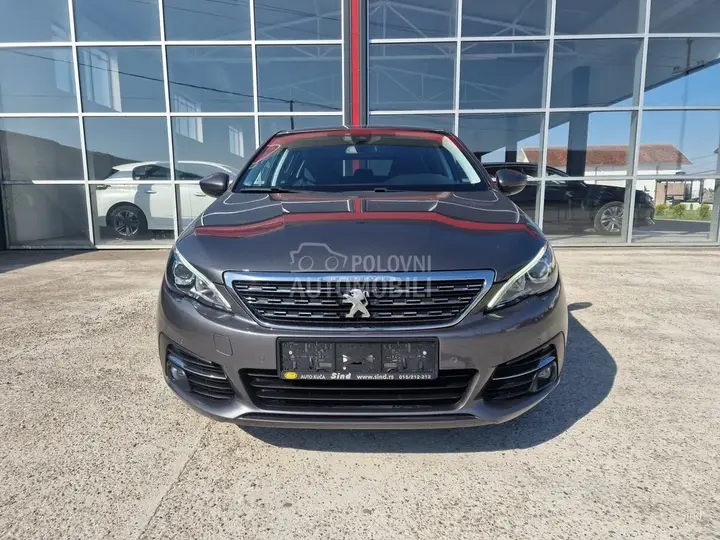Peugeot 308 2021 photo 2